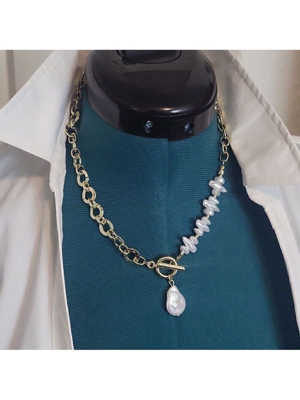 Baroque Style Lab Pearl Pendant Necklace with Round Gold Tone Chain - Picture 7 of 8